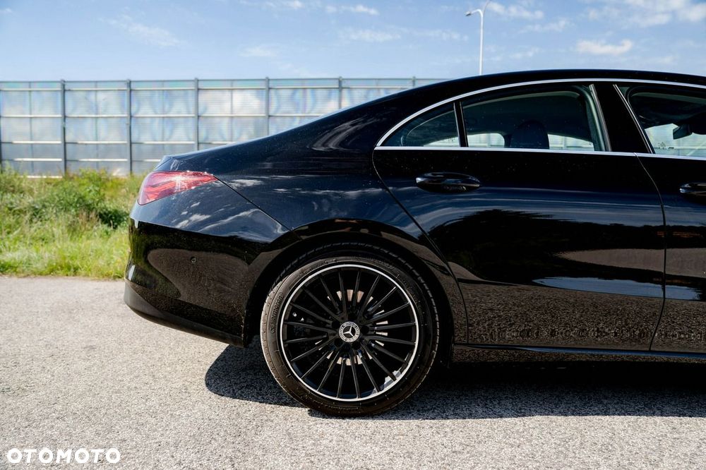 Mercedes-Benz CLA 200 7G-DCT Progressive - 8