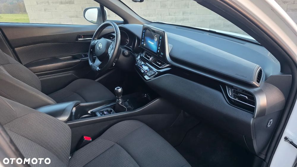 Toyota C-HR 1.2 Turbo - 9
