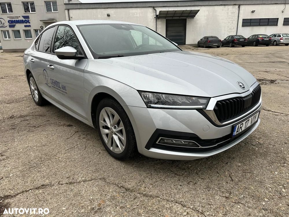 Skoda Octavia 2.0 TDI DSG Ambition - 3