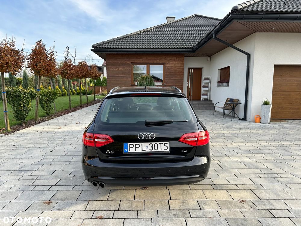 Audi A4 Avant 2.0 TDI Multitronic - 12