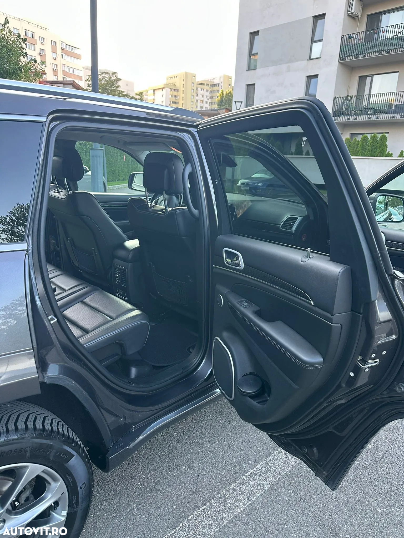 Jeep Grand Cherokee 3.0 TD AT Summit - 9
