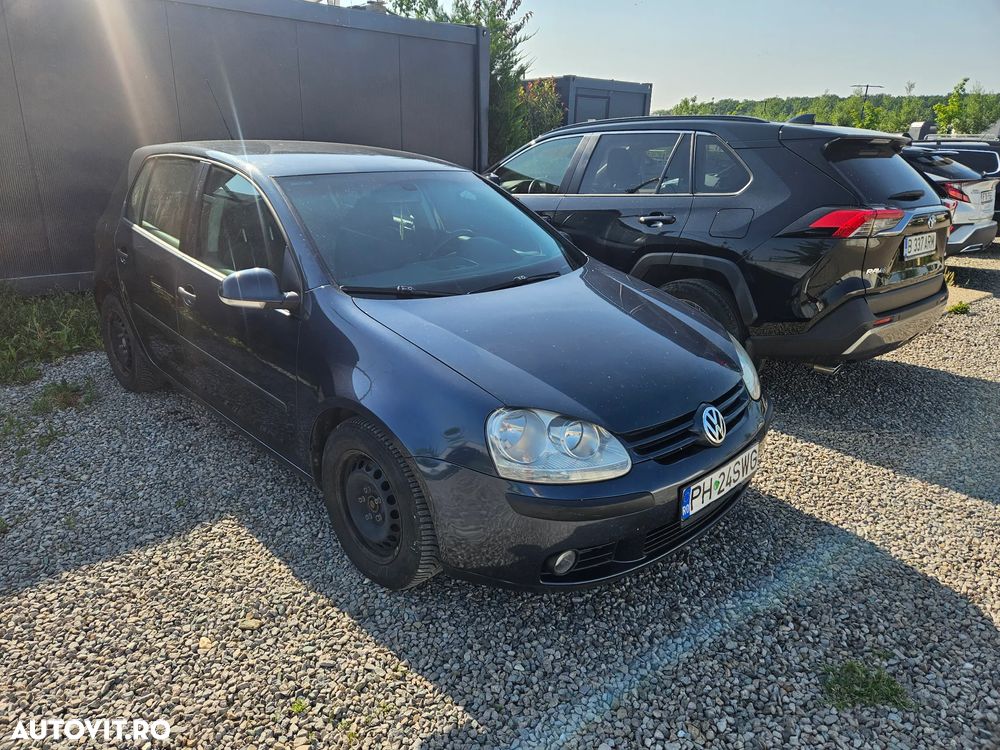 Volkswagen Golf 2.0 TDI DSG Trendline - 6