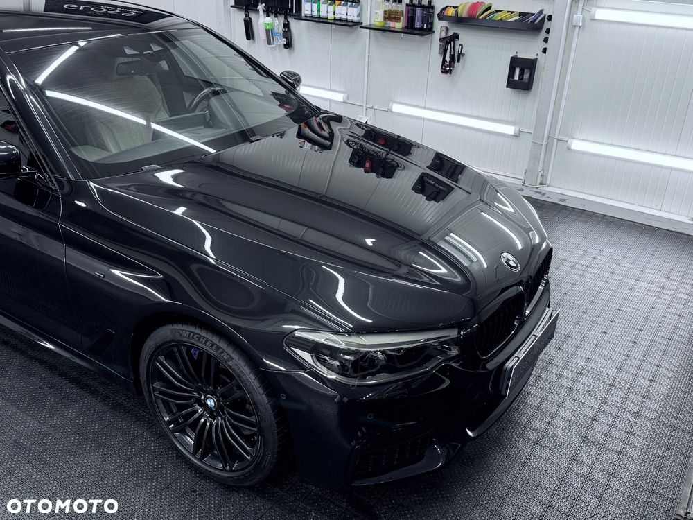 BMW 5 Series 2018 photo 4