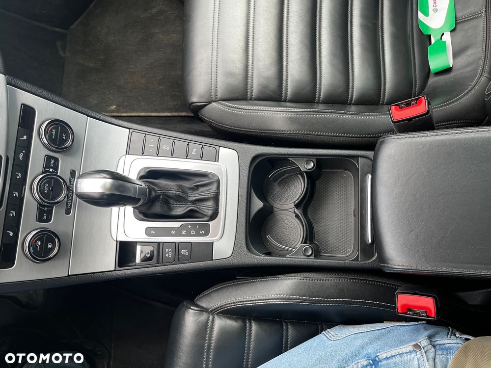 Volkswagen CC - 11