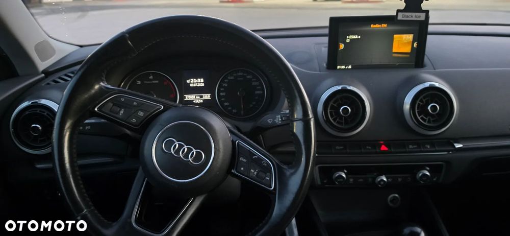 Audi A3 Sportback 1.6 TDI S tronic sport - 22