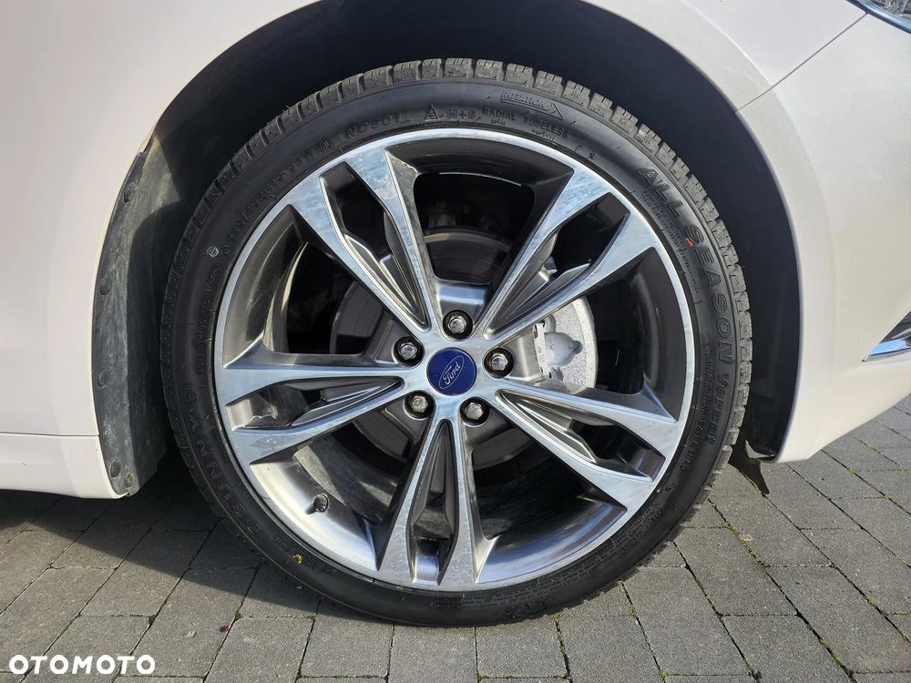 Ford Mondeo 2.0 EcoBoost Titanium - 6