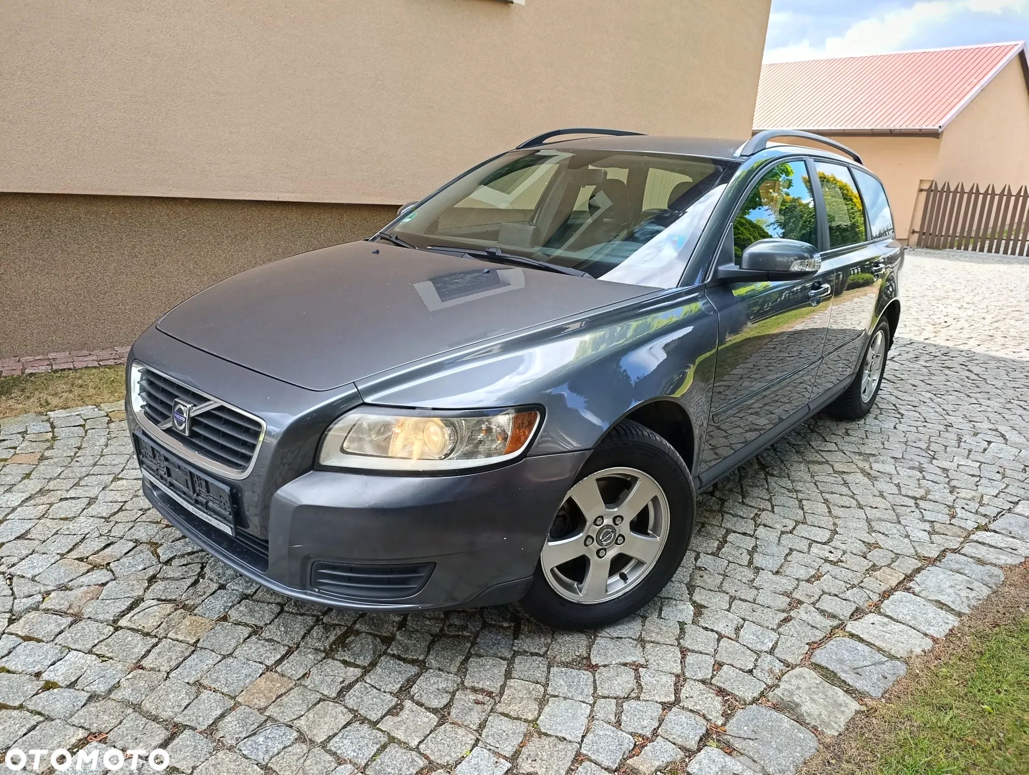 Volvo V50 D2 Kinetic - 1
