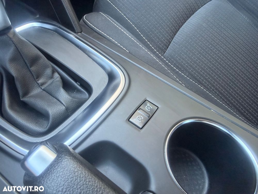 Renault Megane Blue dCi 116 EDC Intens - 16