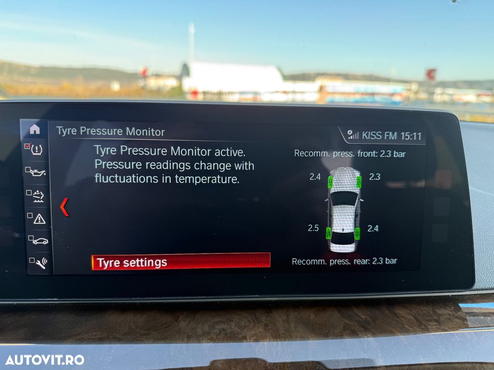 BMW Seria 5 520d xDrive AT - 37