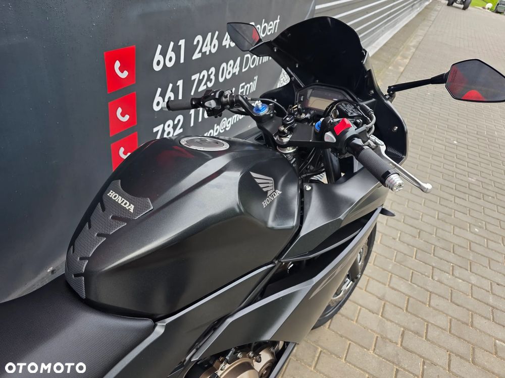 Honda CBR - 24