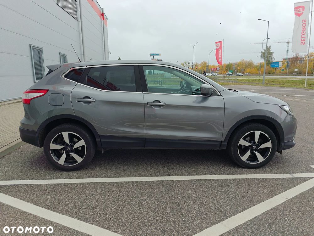 Nissan Qashqai 1.6 DIG-T N-Connecta - 9