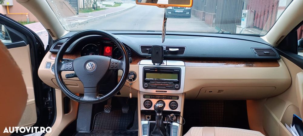 Volkswagen Passat 2.0 TDI Highline DPF - 20