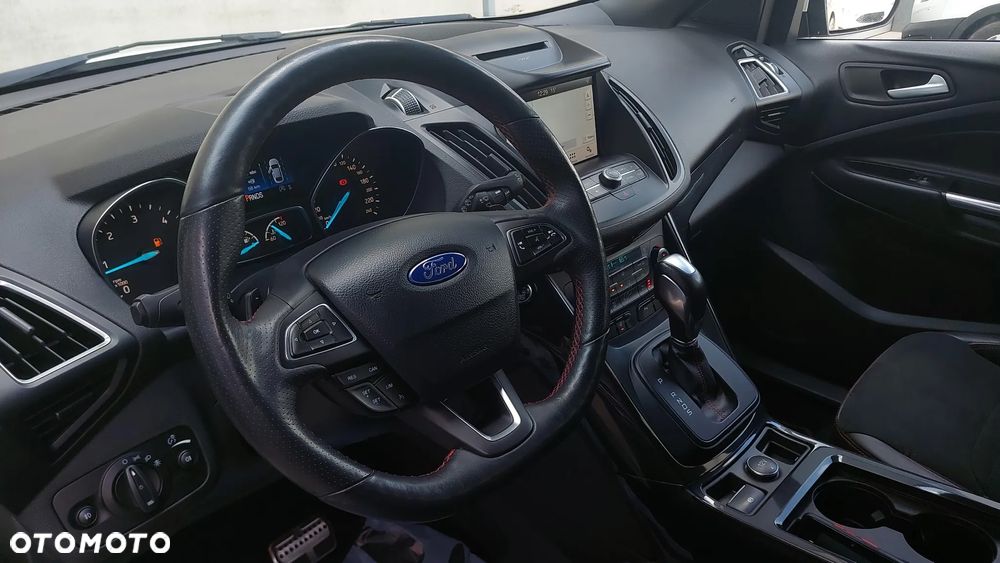 Ford Kuga 2.0 TDCi AWD ST-Line - 15