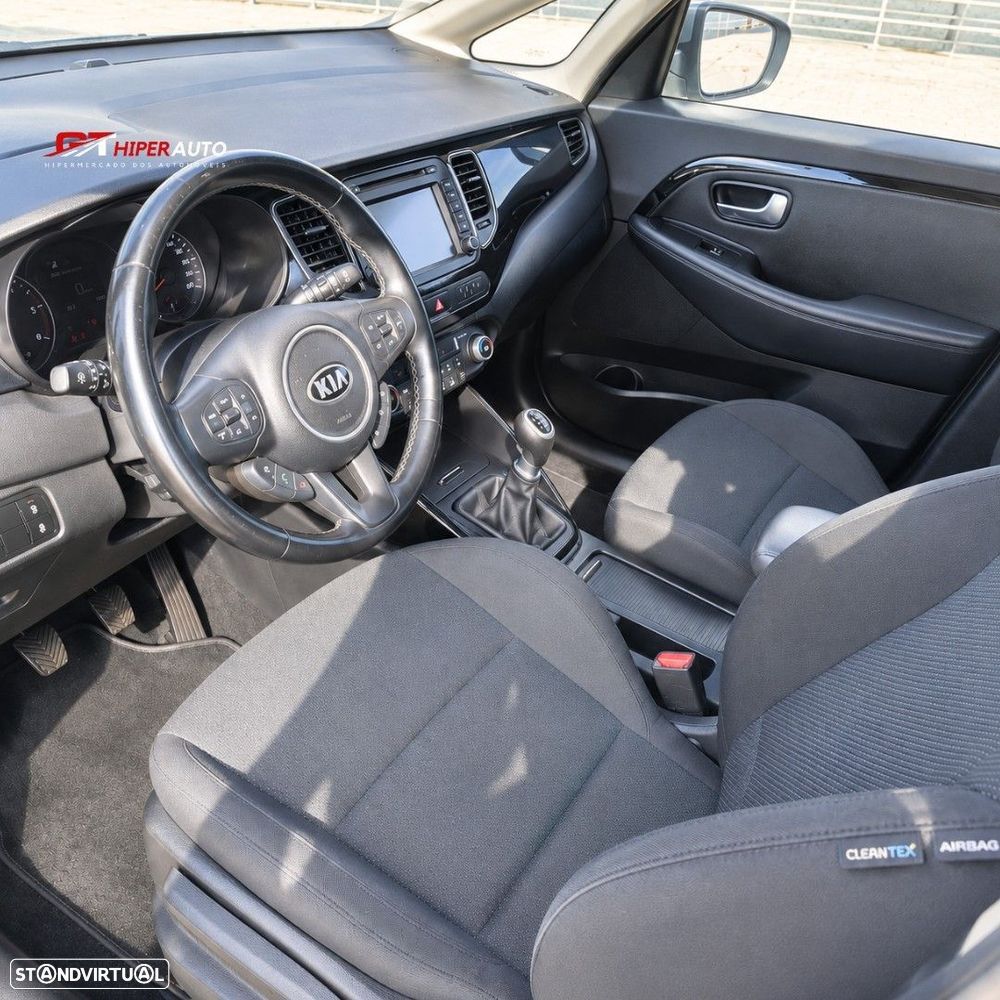 Kia Carens 1.7 CRDi ISG TX - 8