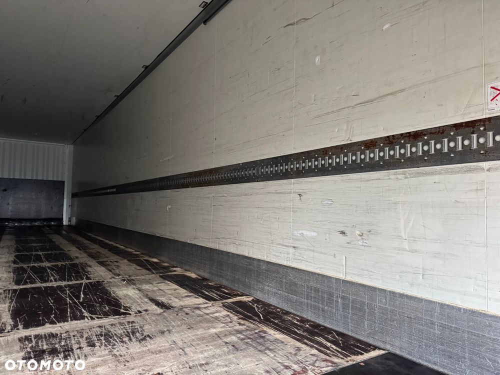 Krone Izoterma, Roleta - 13