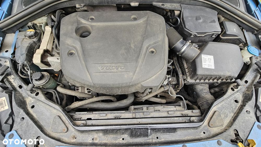 Volvo XC 60 - 25