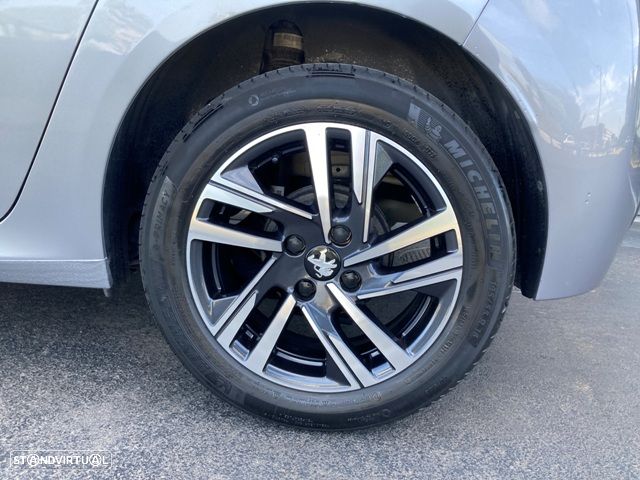 Peugeot 208 1.2 PureTech Allure - 10