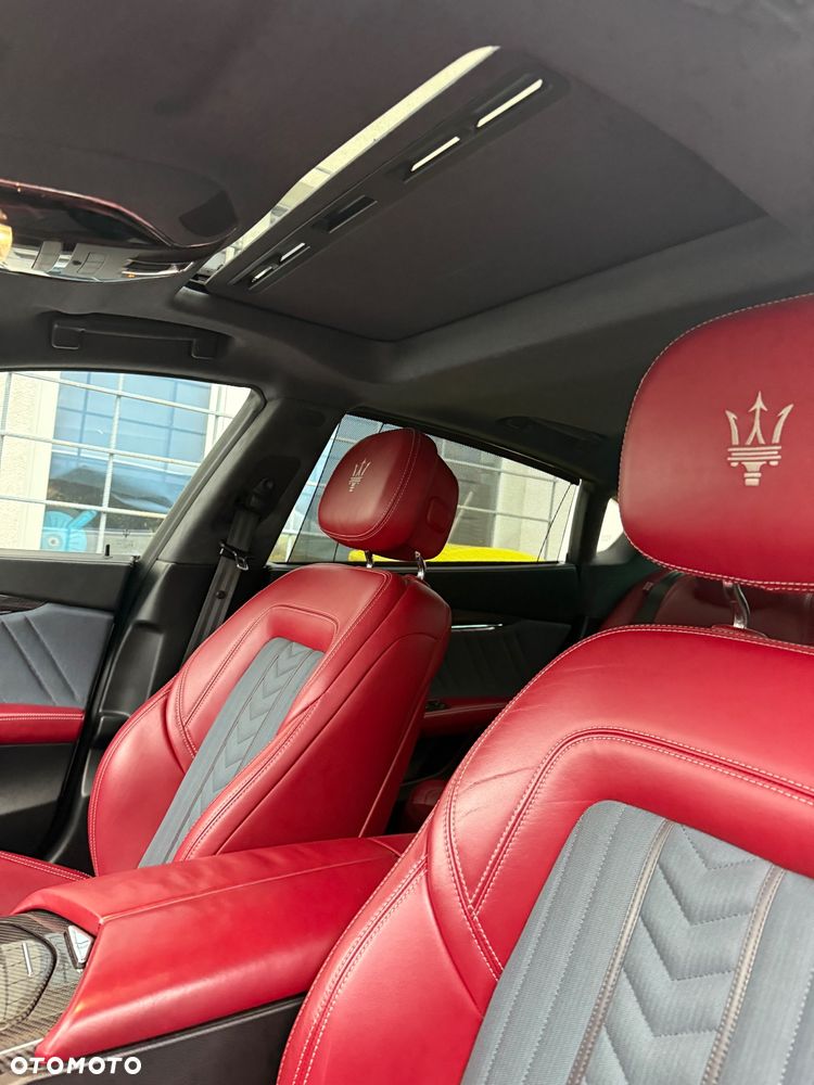 Maserati Quattroporte GranLusso GTS - 8