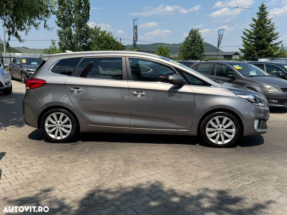 Kia Carens 1.7 DSL Comfort - 6