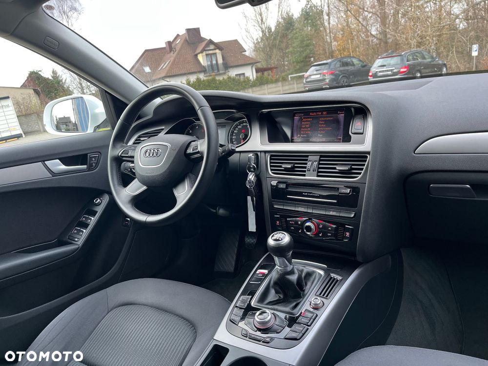 Audi A4 Limousine 2.0 TDI DPF quattro Ambition - 8