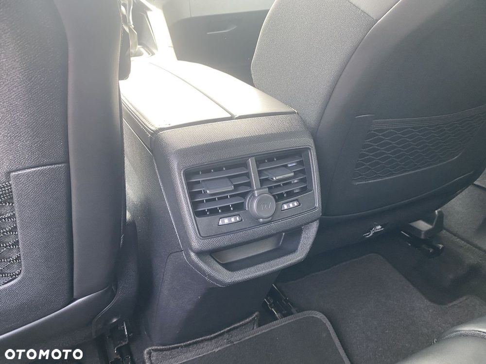 Peugeot 3008 - 16