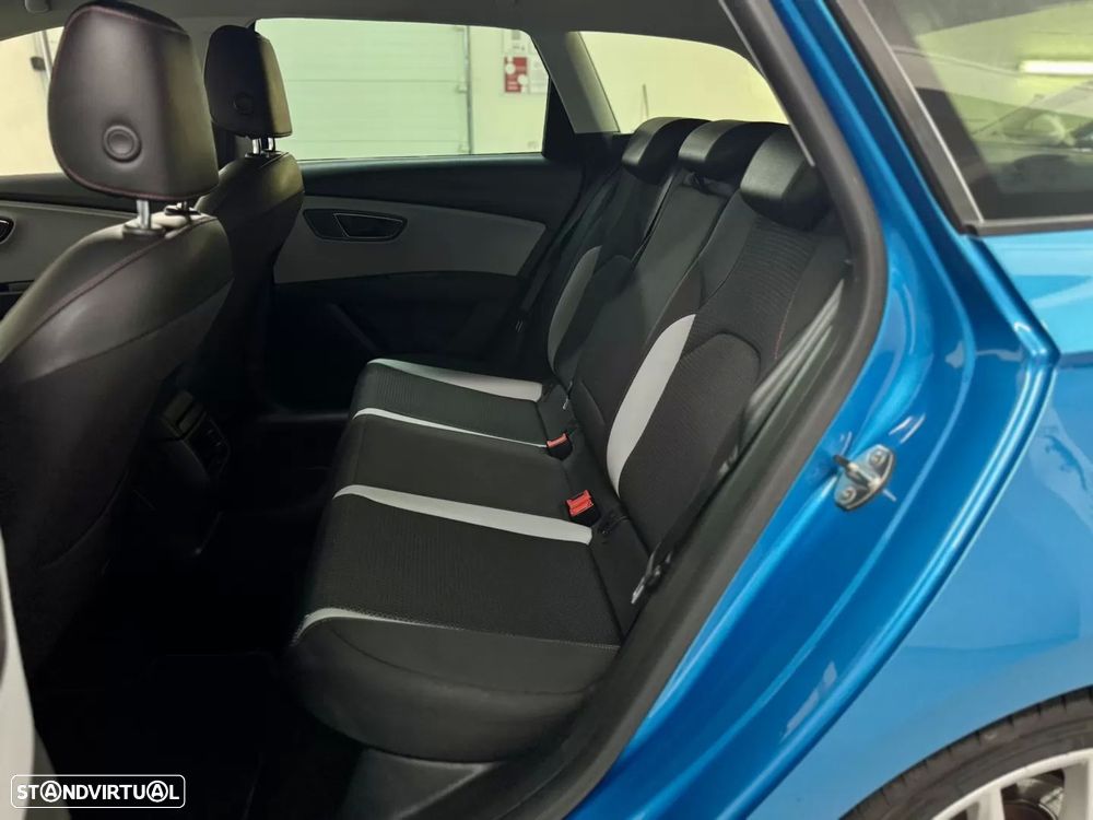 SEAT Leon ST 2.0 TDI FR Plus - 43