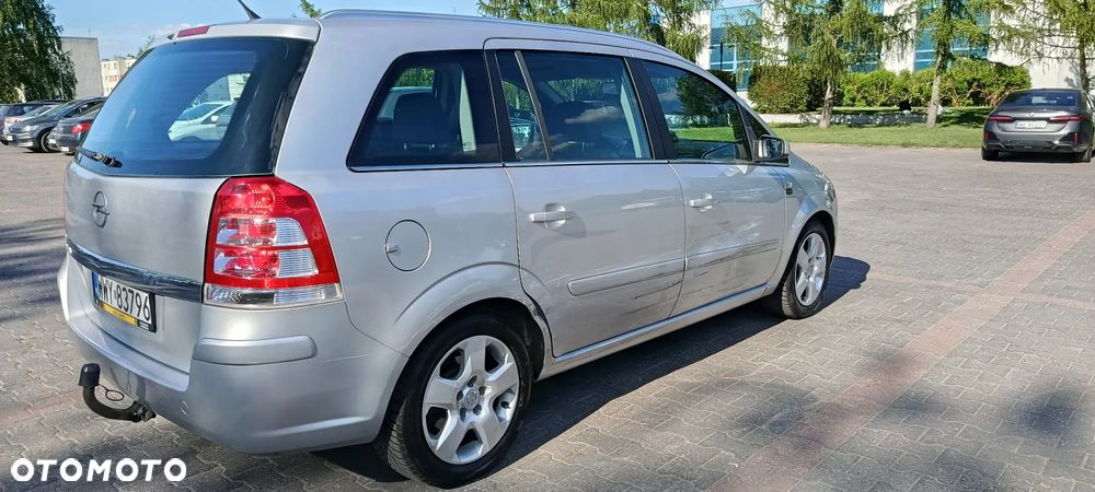 Opel Zafira 1.8 - 4