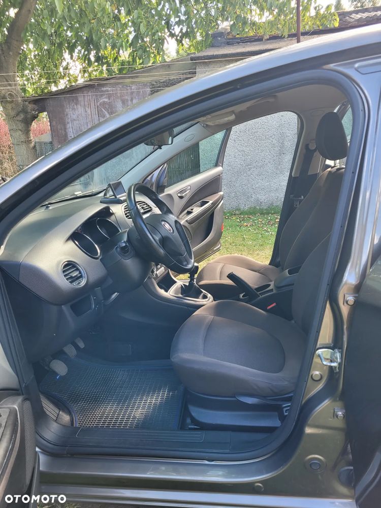 Fiat Bravo 1.4 T-JET 16V Dynamic - 13