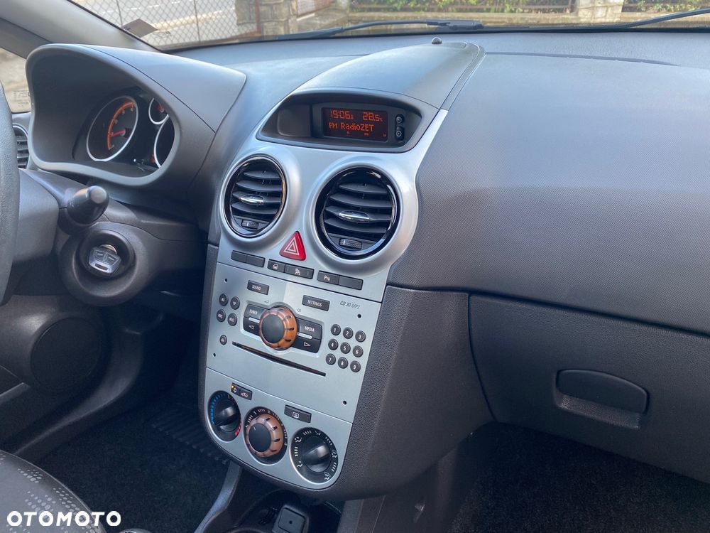 Opel Corsa - 37