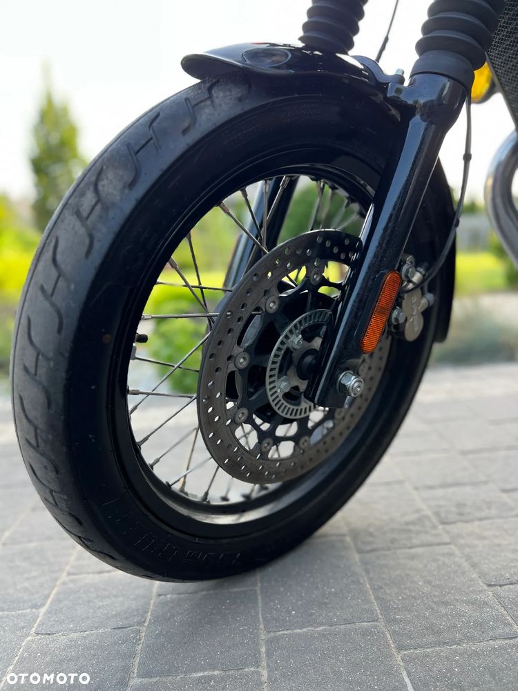 Royal Enfield Continental - 10