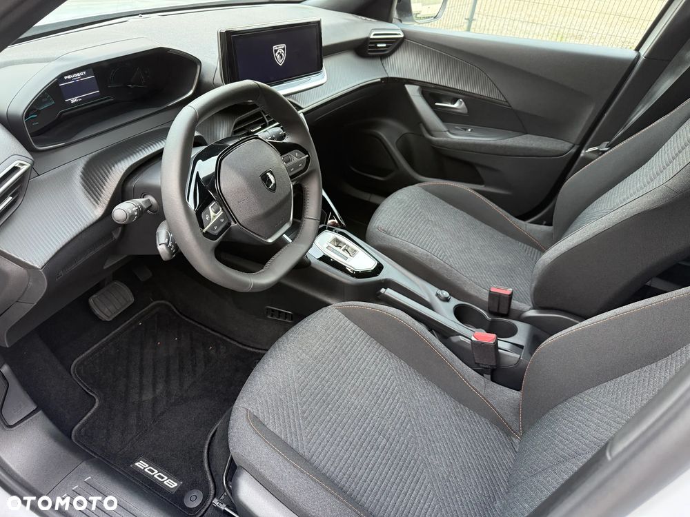 Peugeot 2008 Hybrid 145 e-DSC Allure - 13
