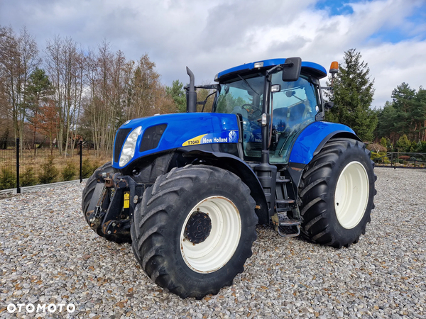 New Holland T7040 Power Command