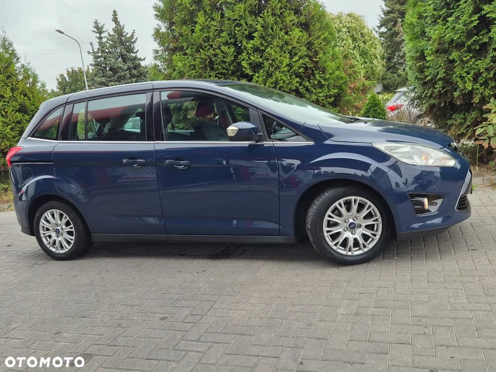 Ford Grand C-MAX - 16