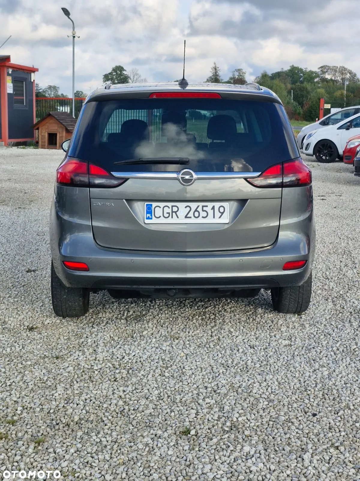 Opel Zafira - 9