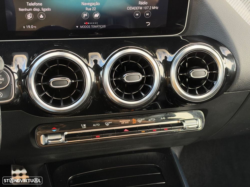 Mercedes-Benz B 180 d 7G-DCT AMG Line - 24