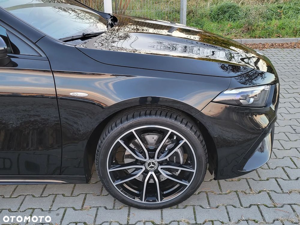 Mercedes-Benz Klasa A 250 e PHEV AMG Line 8G-DCT - 34
