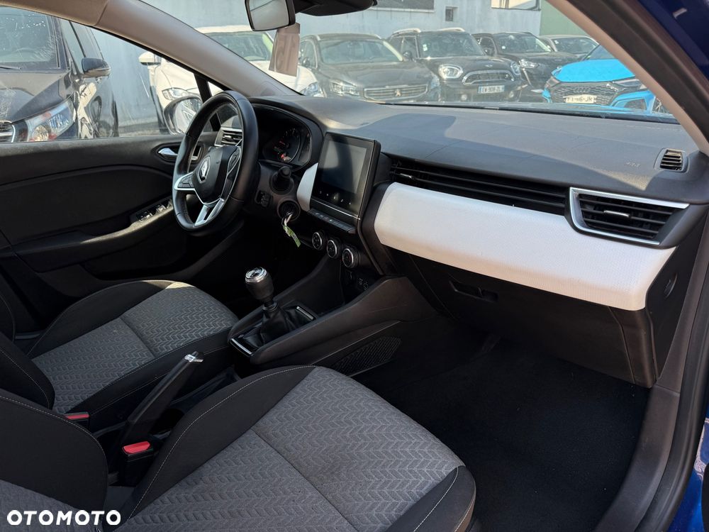 Renault Clio - 12