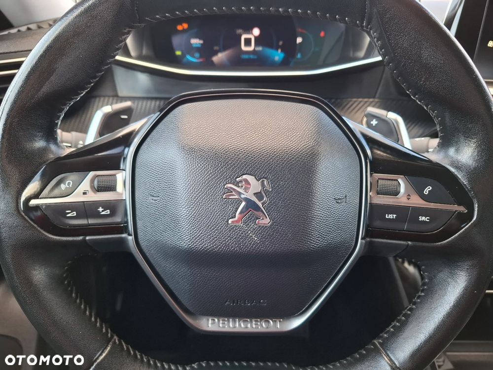 Peugeot 2008 1.5 BlueHDi Allure Pack S&S EAT8 - 19