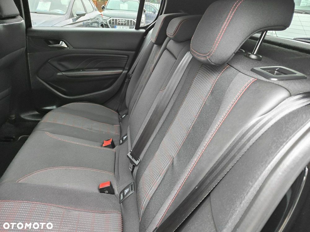 Peugeot 308 - 27