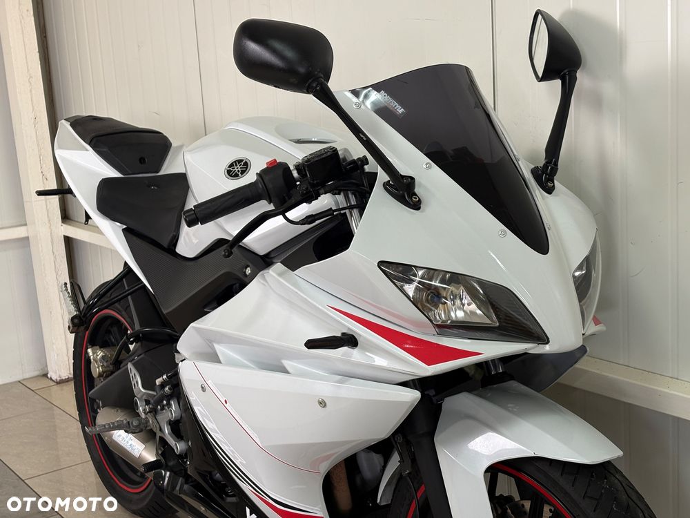 Yamaha YZF - 10