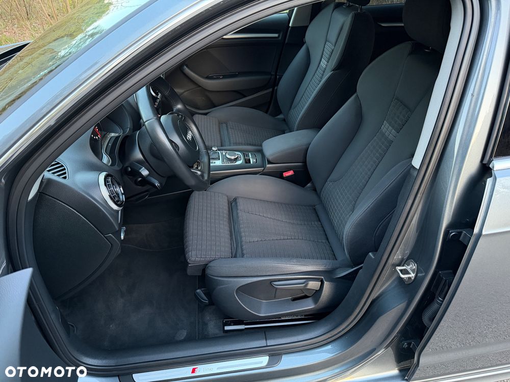 Audi A3 Sportback 1.8 TFSI Quattro Attraction S tronic - 34