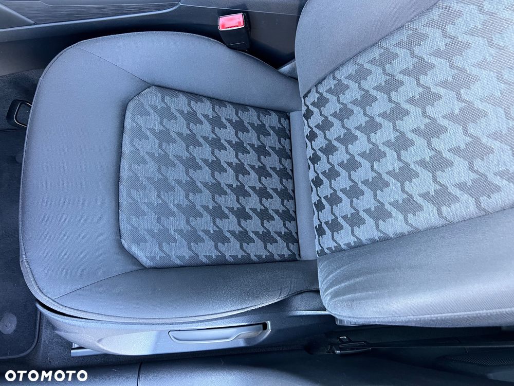 Audi A3 Sportback 2.0 TDI (clean diesel) Attraction - 23
