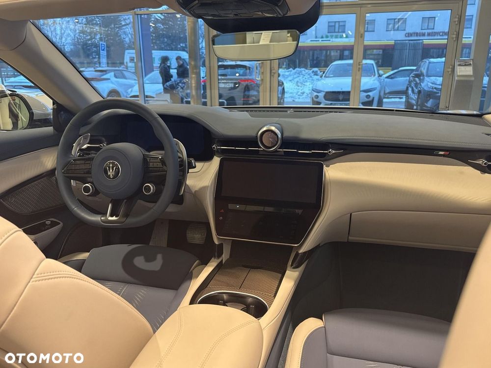 Maserati GranCabrio - 14