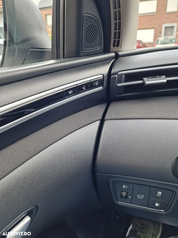 Hyundai Tucson 1.6 T-GDi 4WD N Line - 24