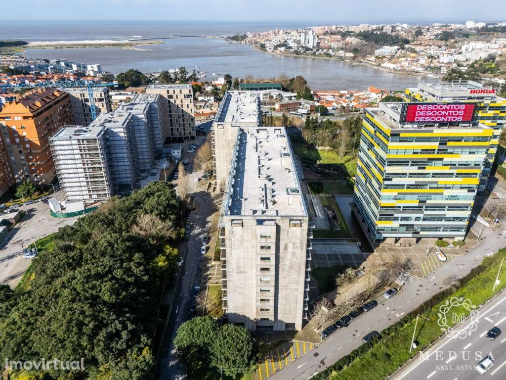 T4 EDIFICIO LAKE TOWERS | Vila Nova de Gaia - Grande imagem: 2/36