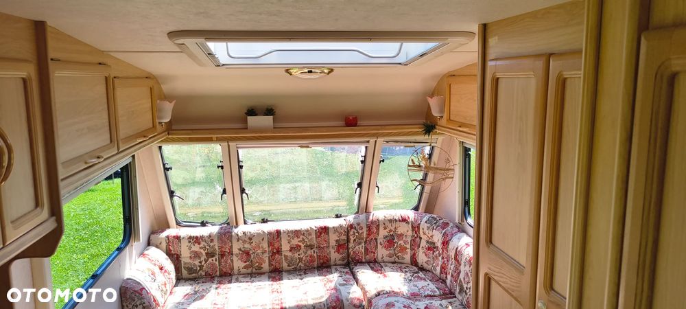 SWIFT Abbey DMC 900 kg  2-3 Osobowa - 12