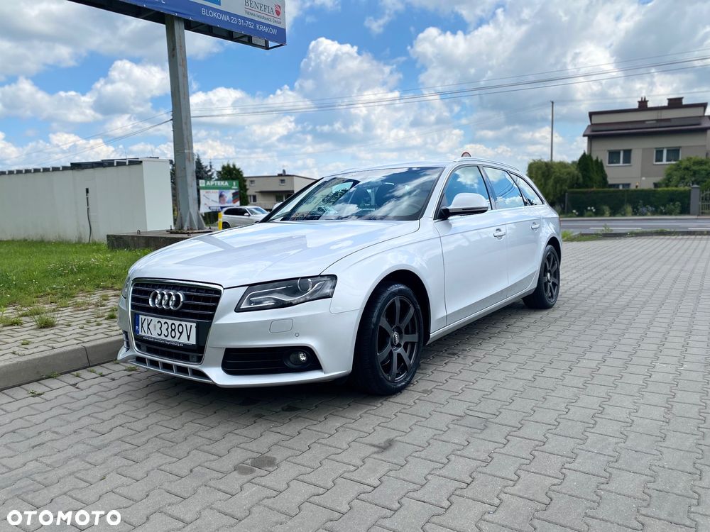 Audi A4 Avant - 1