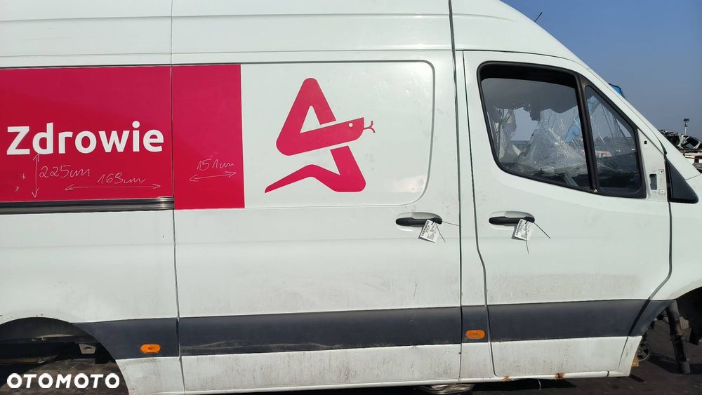 DRZWI PRZESUWNE PRAWE MERCDES-BENZ SPRINTER W907 314CDI - 1