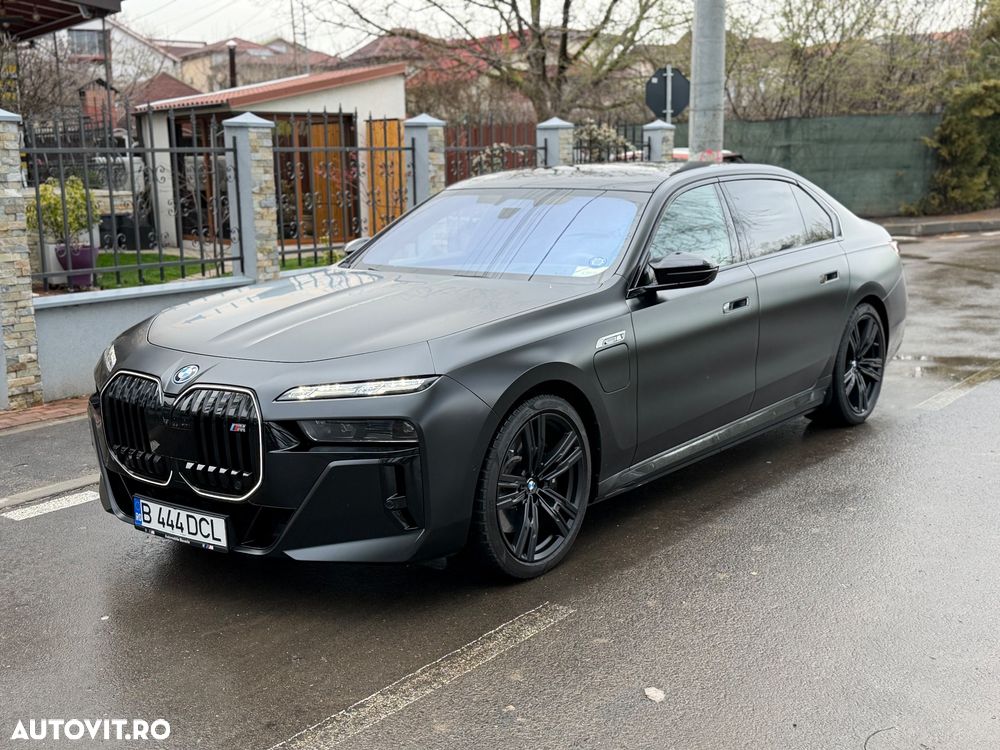 BMW M7 M760e xDrive - 20