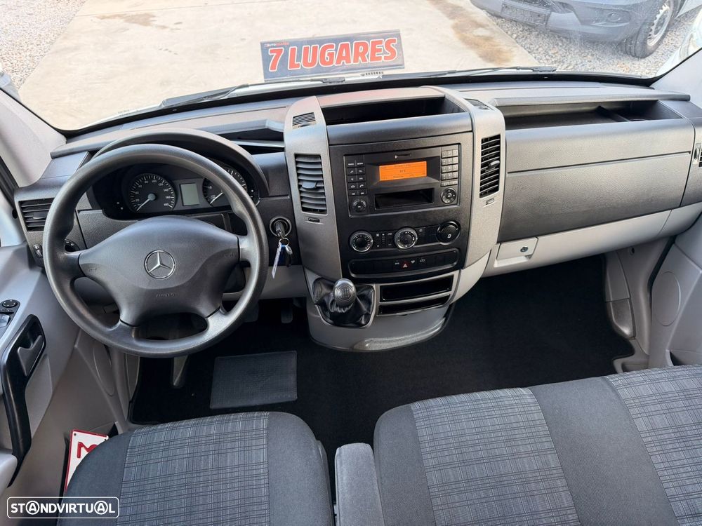 Mercedes-Benz Sprinter Cabine Dupla 7 Lug + Caixa Aberta - 9